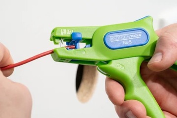 Съемник изоляции №. 5 Зеленая линия WEICON