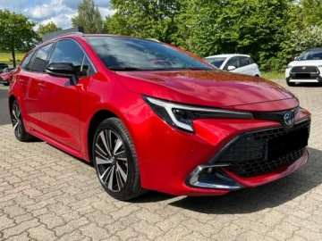 Toyota Corolla XII TS Kombi Facelifting 1.8 Hybrid 140KM 2026 Od ręki - Style 1.8 Hybrid 140KM | Podgrzewane fotele!, zdjęcie 1
