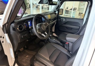 Jeep Wrangler IV 80th Anniversary 2d  Seria 6 2.0 GME Turbo 272KM 2025 Jeep Wrangler Fabrycznie nowy, nierejestrowany, Sahara 2.0 Benzyna 272KM, zdjęcie 4