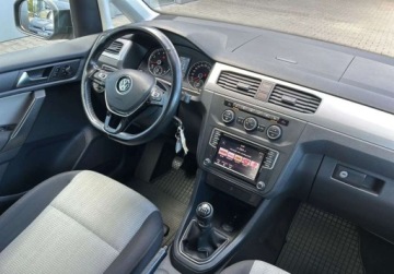 Volkswagen Caddy IV Kombi Maxi 1.4 TSI BlueMotion Technology 125KM 2017 Volkswagen Caddy Nowy rozrzad Tempomat, Bi-ksenon, Podgrzewane fotele, Sal, zdjęcie 6