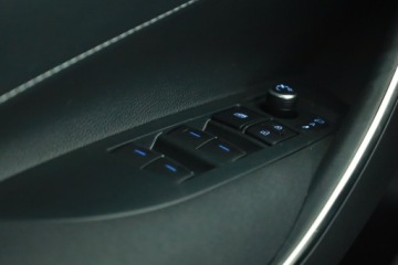 Toyota Corolla XII TS Kombi 1.8 Hybrid 122KM 2020 Toyota Corolla 1.8 Hybrid, Salon Polska, zdjęcie 18