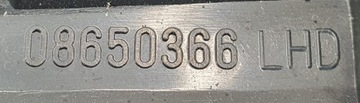 PLAST KRYT KONZOLA VOLVO XC70 V70 II 08650366