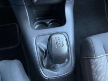 Citroen C3 III Hatchback 1.2 PureTech 82KM 2019 Citroen C3 1.2 benzyna 83 KM LED alufelgi tempomat zarej w PL zadbany, zdjęcie 11