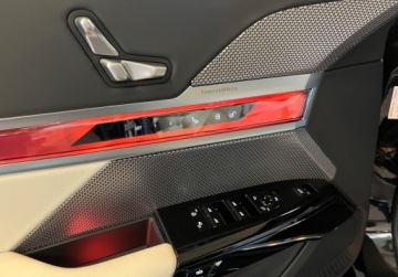 BMW Seria 7 G70 Sedan 3.0 40d 299KM 2025 BMW Seria 7 740d xdrive salon Polsk FV 23 R CARS Warszawa 3.0 Diesel 299KM, zdjęcie 21