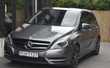 Mercedes Klasa B W246 Sports Tourer 200 CDI BlueEFFICIENCY 136KM 2012 Mercedes-Benz Klasa B Mercedes-Benz Klasa B 1.8 Diesel 136KM