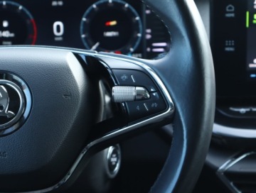 Skoda Octavia III Liftback Facelifting 1.5 TSI ACT 150KM 2020 Skoda Octavia 1.5 TSI, Salon Polska, Serwis ASO, zdjęcie 19