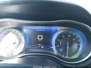 Chrysler 300C II 2021 Chrysler 300 Touring, 2021r., 3.6L 3.6 Benzyna 292KM, zdjęcie 10