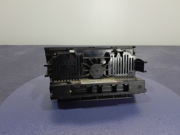 AUDI A3 8P ПАНЕЛЬ КОНДИЦИОНЕРА 8P0820043E