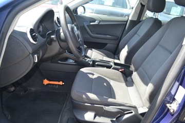 Audi A3 8P Hatchback 3d 1.6 TDI 105KM 2011 Audi A3 zarejestrowana, zdjęcie 12