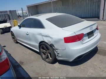 Audi A5 8T RS5 Cabriolet 4.2 FSI 450KM 2013 Audi RS5 Coupe 2013 Audi RS 5 2dr Cpe 4.2 Benzyna 450KM, zdjęcie 2