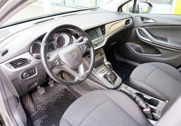 Opel Astra K Hatchback 5d 1.4 Turbo 125KM 2016 Opel Astra Salon Polska, ASO, pdc, klima, VAT23 1.4 Benzyna 125KM, zdjęcie 9