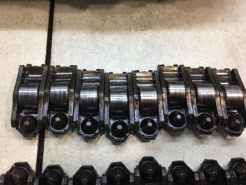 ВАЛ ГОЛОВКИ ЦИЛИНДРОВ GOLF V 1.6 FSI 03C103358F