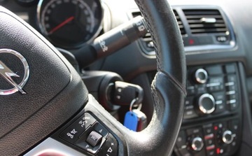 Opel Meriva II Mikrovan 1.7 CDTI ECOTEC 110KM 2013 Opel Meriva 1.7D 110KM klima zarejestrowana 1.7 Diesel 110KM, zdjęcie 28