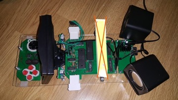 Приставка Pegasus на чипах, с экраном и джойпадом (типа mt777dx или iq502)