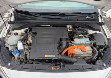 Hyundai IONIQ Hatchback 1.6 GDi 141KM 2018 Hyundai IONIQ 1.6 Hybrid 141KM F-LED Infinity NAV Climatronic Kamera SERWI, zdjęcie 8