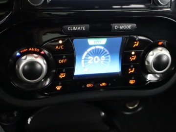 Nissan Juke I SUV Facelifting 1.2 DIG-T (Euro 6) 115KM 2016 Nissan Juke 1.2 DIG-T, Skóra, Navi, Klima, zdjęcie 15