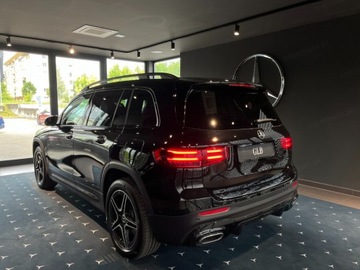 Mercedes GLB SUV 2.0 200d 150KM 2025 MERCEDES-BENZ GLB 200 d AMG Line Suv 2.0 (150KM) 2025, zdjęcie 2