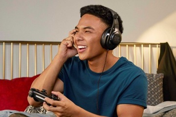 НАУШНИКИ с микрофоном JBL QUANTUM 200 BLACK