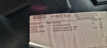 MERCEDES W222 LOKETNÍ OPĚRKA TUNEL CENTRÁLNÍ A2226804201 A2226800550