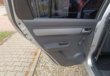 Suzuki Swift IV Hatchback 5d 1.3 92KM 2010 Suzuki Swift Suzuki Swift 2010 1.3 16V Klima Bezwypadkowy 1.3 Benzyna 92KM, zdjęcie 20