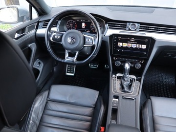 Volkswagen Passat B8 Variant 2.0 TSI BlueMotion Technology 220KM 2017 VW Passat 2.0 TSI, Salon Polska, Automat, Skóra, zdjęcie 6