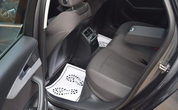 Audi A4 B9 Avant 2.0 TDI 150KM 2016 Audi A4 Avant 2.0 TDI Manual S-Line Sport Keyless-Go Ledy Navi 2.0 Diesel, zdjęcie 32