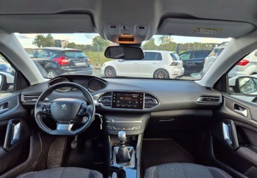 Peugeot 2018 Peugeot 308 1,5 131 KM Bezwypadkowy Nowy Rozrzad 1.5 Diesel 131KM, zdjęcie 13