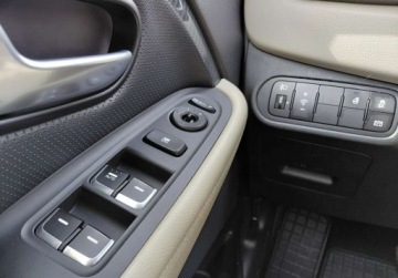 Kia Carens IV Minivan Facelifting 1.7 VGT CRDI 141KM 2017 Kia Carens 1.7 Diesel 141KM, zdjęcie 13