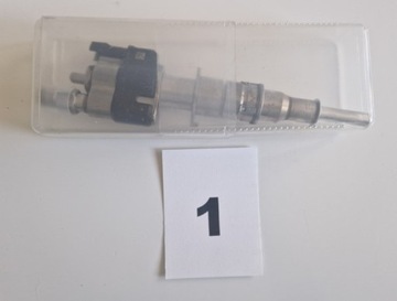 VSTŘIKOVACÍ TRYSKA BMW E60N E70 E82 E93 1353 8616079
