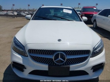 Mercedes Klasa C W205 2020 Mercedes-Benz Klasa C 2020 Mercedes-Benz C-Class C 300 Sedan 2.0 Benzyna, zdjęcie 10