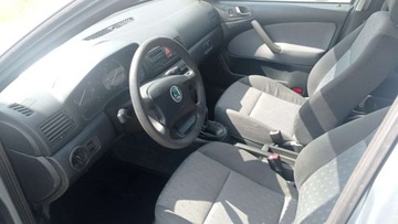Skoda Octavia II Kombi 1.6 MPI 102KM 2006 Skoda Octavia Piekna klimatyzacja bez rdzy 1.6 Benzyna 102KM, zdjęcie 23