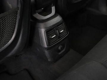 BMW Seria 2 F22-F23-F45-F46 Gran Tourer 216i 102KM 2016 BMW 216 GRATIS! Pakiet Serwisowy o wartości 800, zdjęcie 37