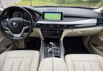 BMW X5 F15 SUV xDrive40e 313KM 2016 BMW X5 BMW X5 F15 X-DRIVE 4.0E LOUNGE PLUS 313ps HYBRID 2.0 Hybryda Plug-in, zdjęcie 25