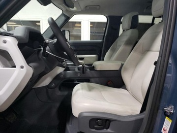 Land Rover Defender IV (L663) 2024 Land Rover Defender 110 S 2024 2.0l od ubezpieczalni 2.0 Benzyna 296KM, zdjęcie 7