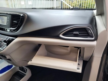 Chrysler Pacifica II 2017 chrysler pacifica Touring L* V6 3.6l Pentastar 291KM * :158, 071km, zdjęcie 34