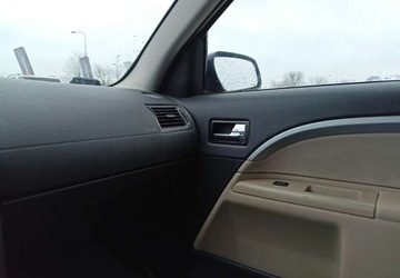Ford Mondeo III Kombi 2.0 TDCi 130KM 2007 Ford Mondeo Ford Mondeo 2.0 Diesel 130KM, zdjęcie 11