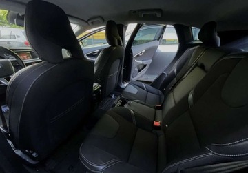Volvo V40 II Cross Country D3 150KM 2014 Volvo V40 D3 BEZWYPADKOWY gwarancja zarejestrowany 150 KM 2.0, zdjęcie 19