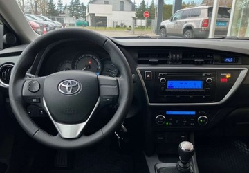 Toyota Auris II Hatchback 5d Facelifting 1.6 Valvematic 132KM 2015 Toyota Auris Toyota Auris 1.6 Active 1.6 Benzyna 132KM, zdjęcie 15