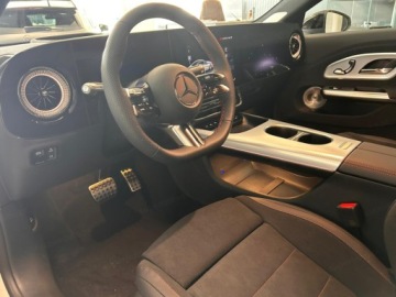 Mercedes CLA C118/X118 2026 MERCEDES-BENZ CLA 200 AMG Line Sedan 1.5 (163KM) 2026, zdjęcie 5