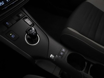 Toyota Auris II Hatchback 5d Facelifting 1.8 Hybrid 136KM 2016 Toyota Auris HEV panorama klima auto navi kamera, zdjęcie 27
