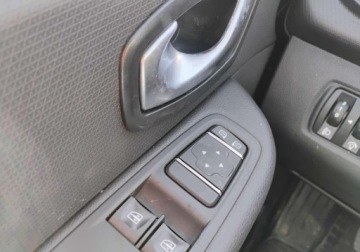 Renault Clio IV Hatchback 5d Facelifting 0.9 Energy TCe 76KM 2019 Renault Clio 2019r Salonowy. 0.9 Benzyna. VAN. Uszkodzony lewy przod. Jezd, zdjęcie 5