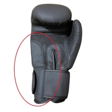 Боксерские перчатки для спарринга BUSHIDO BLACK MASTER B-2v12, 8 унций