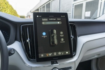 Volvo XC60 II 2025 Volvo XC 60 Plus Dark B5 AWD mild hybrid Benzyna, zdjęcie 34