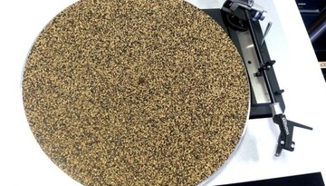 ПРОСТО АНАЛОГОВОЕ СПЕЦИАЛЬНОЕ ИЗДАНИЕ — БОЛЬШОЙ КОВРИК ИЗ ПРОБКИ И РЕЗИНОВЫХ КОВРИКОВ