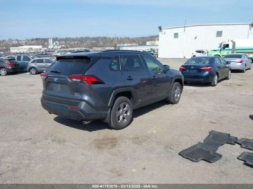 Toyota RAV4 V 2022 Toyota RAV4 2022 Toyota RAV4 Hybrid XLE AWD 2.5 Hybryda 176KM, zdjęcie 6