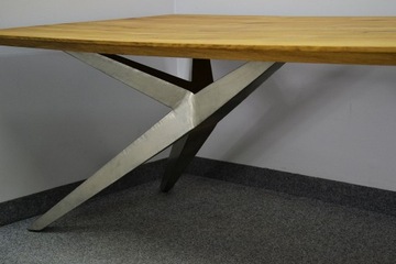 Массивный дубовый стол, древесина ДУБ, 240х100см.