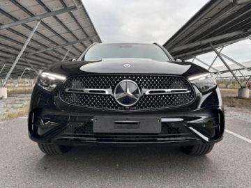 Mercedes GLC C254/X254 2025 MERCEDES-BENZ GLC 200 d 4-Matic AMG Line 2.0 (163KM) 2025, zdjęcie 1