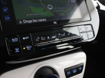 Toyota Prius IV Hatchback 1.8 Hybrid 122KM 2019 Toyota Prius FV23% Executive PHEV skóra grzane, zdjęcie 28