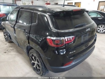 Jeep Compass II 2024 Jeep Compass 2024 JEEP COMPASS LIMITED 4X4 2.0 Benzyna 200KM, zdjęcie 9