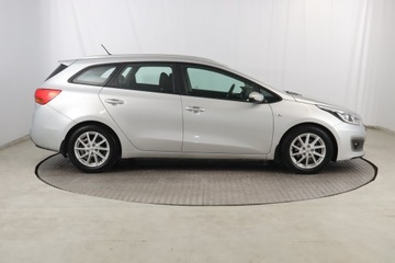 Kia Ceed II Kombi Facelifting 1.4 CRDi 90KM 2017 Kia Ceed 1.4 CRDi, Salon Polska, Serwis ASO, zdjęcie 5